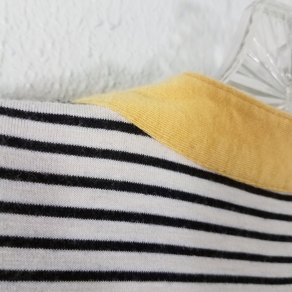 Charming Charlie Women's Button Down V Neck Pin Stripe Shirt Top Blouse - Picture 7 of 8